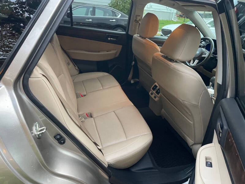 2015 Subaru Outback 2.5i Limited