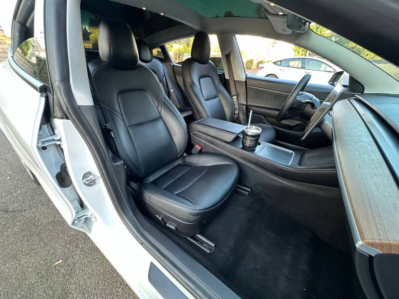 2021 Tesla Model 3 Base photo 24