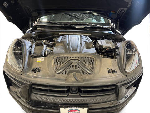 2023 Porsche Macan S