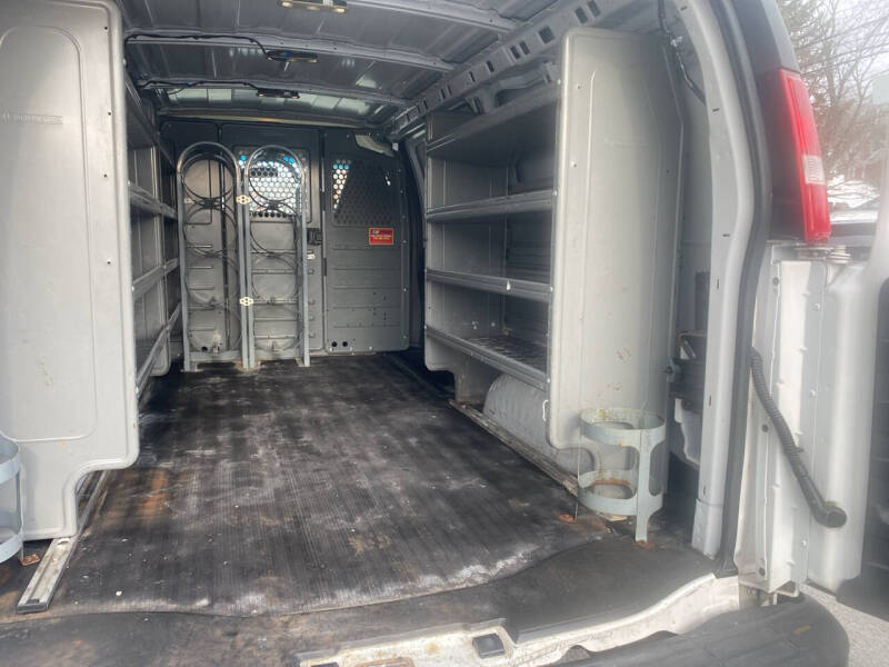 2019 Chevrolet Express 2500