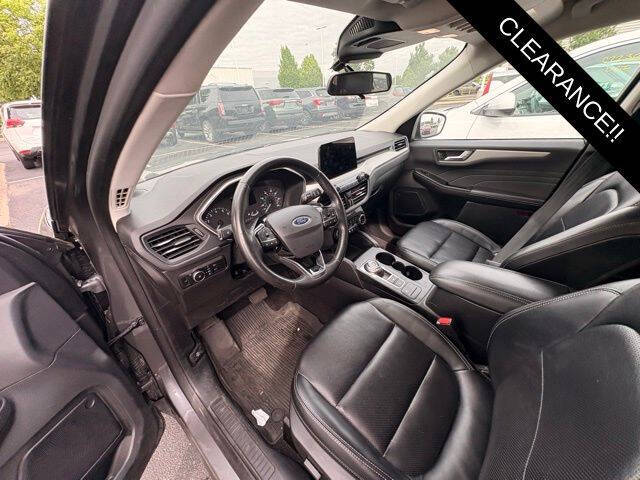 2022 Ford Escape SEL