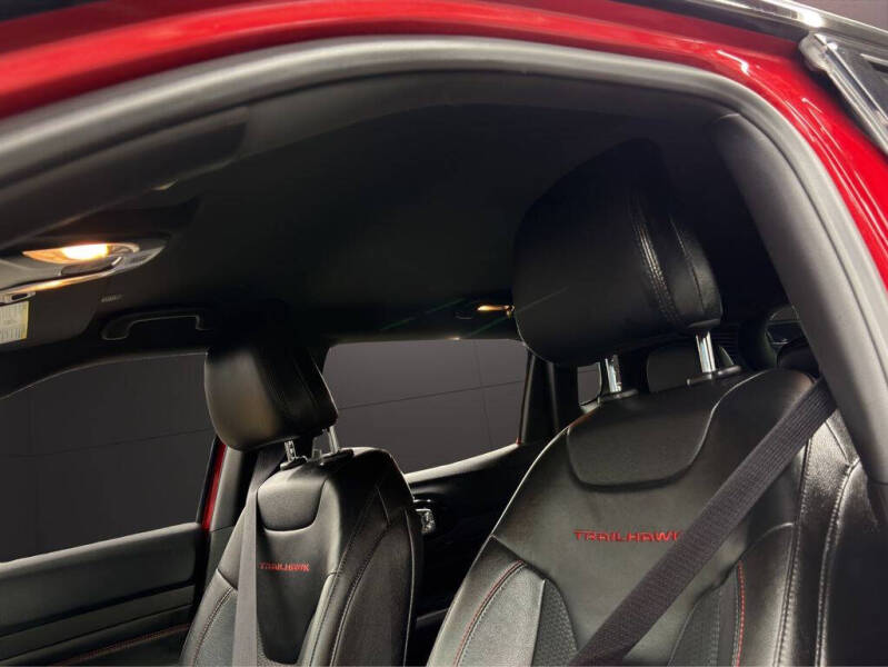 2025 Jeep Compass Trailhawk