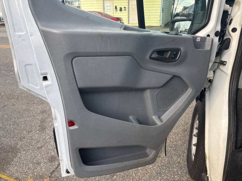 2019 Ford Transit Van Base photo 18