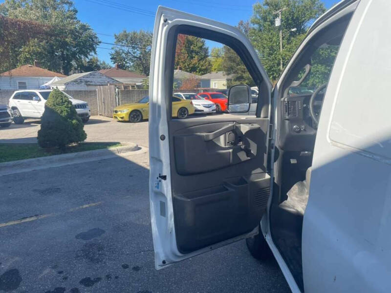 2019 Chevrolet Express 2500