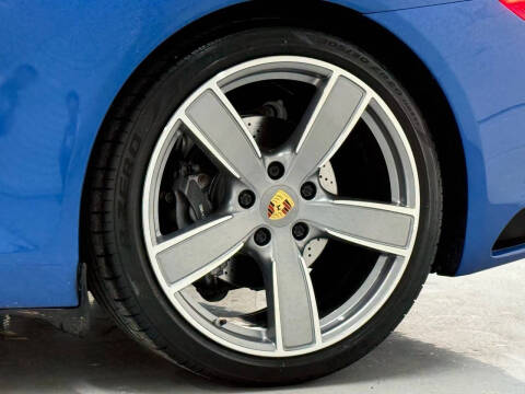 2017 Porsche 911 Carrera