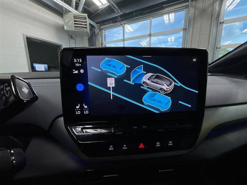 2023 Volkswagen ID.4 Pro