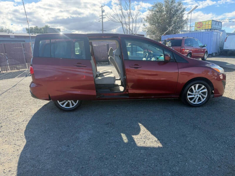 2012 Mazda MAZDA5 Sport