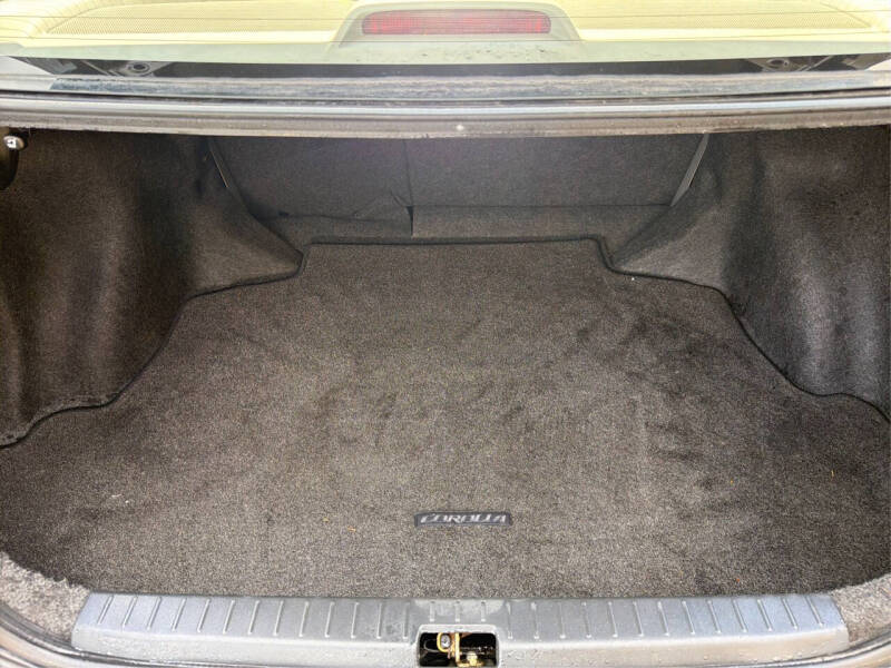2004 Toyota Corolla