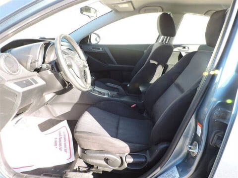 2010 Mazda MAZDA3 i SV