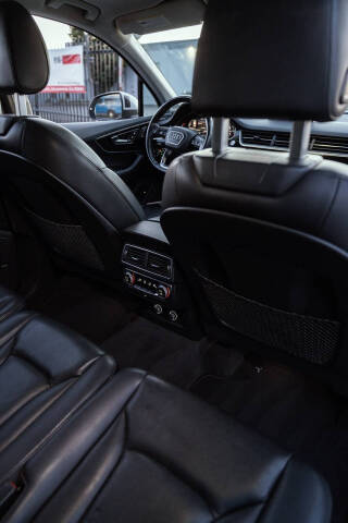 2019 Audi Q7 quattro Premium Plus 55 TFSI