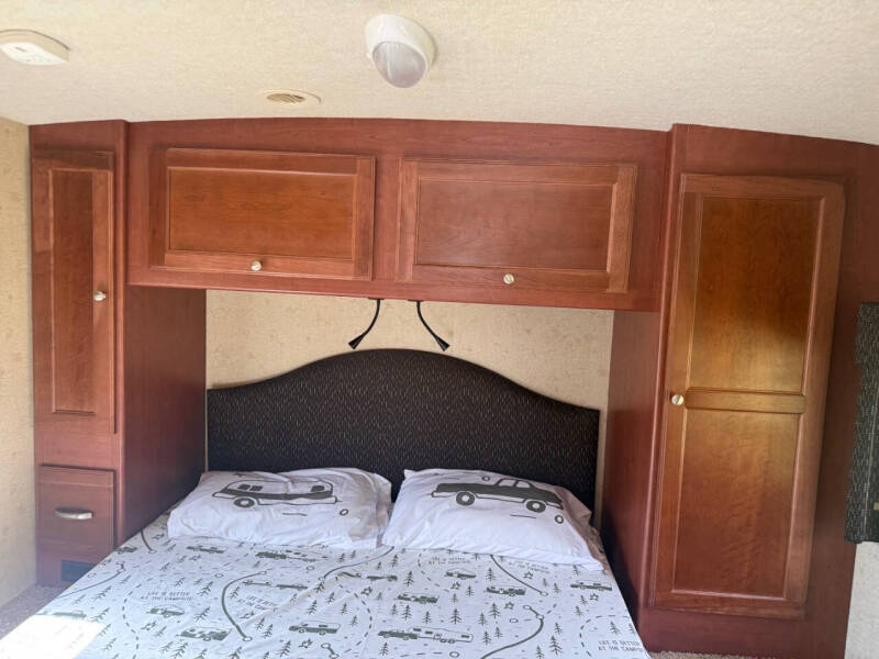 2015 Winnebago Vista