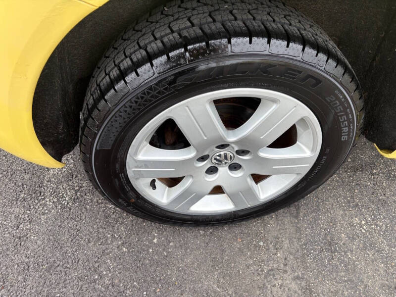 2003 Volkswagen New Beetle GLS
