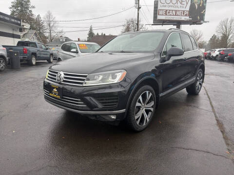 2017 Volkswagen Touareg V6 Wolfsburg