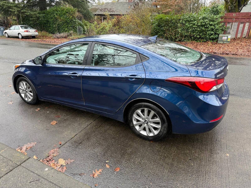 2015 Hyundai Elantra SE