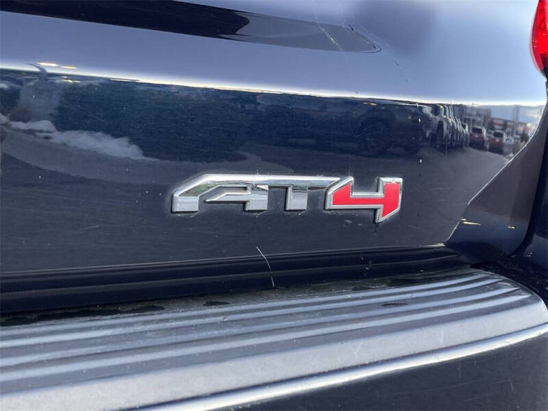 2021 GMC Yukon XL AT4