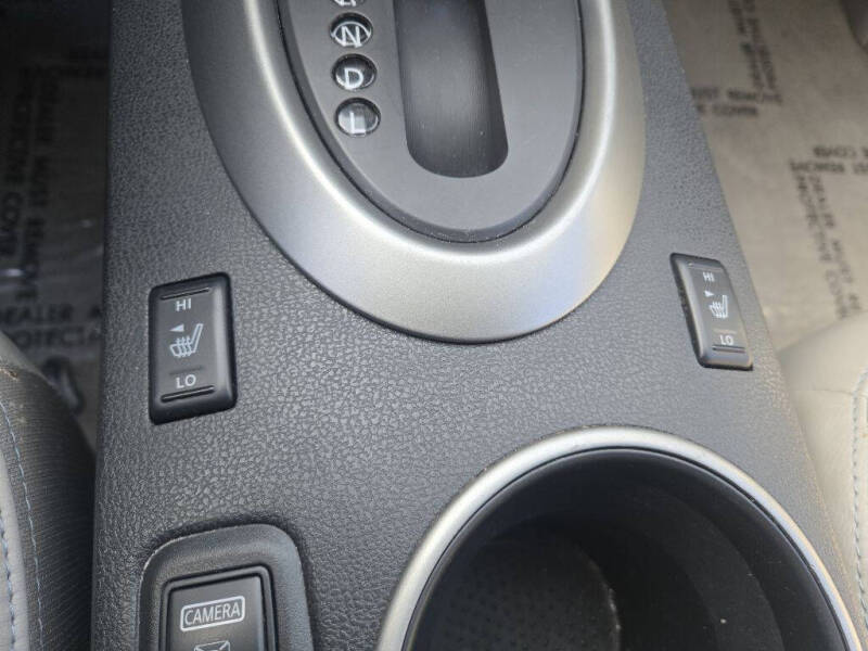 2012 Nissan Rogue S
