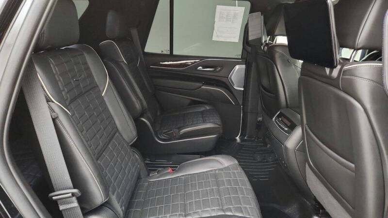 2023 Cadillac Escalade Sport Platinum