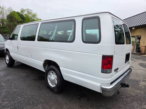 2012 Ford E-Series E-350 SD XLT