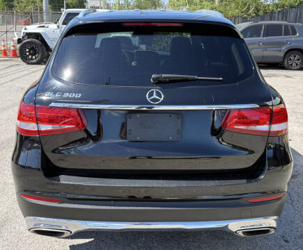 2018 Mercedes-Benz GLC GLC 300