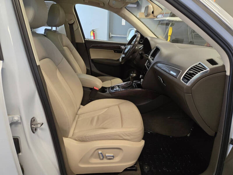 2015 Audi Q5 2.0T quattro Premium Plus