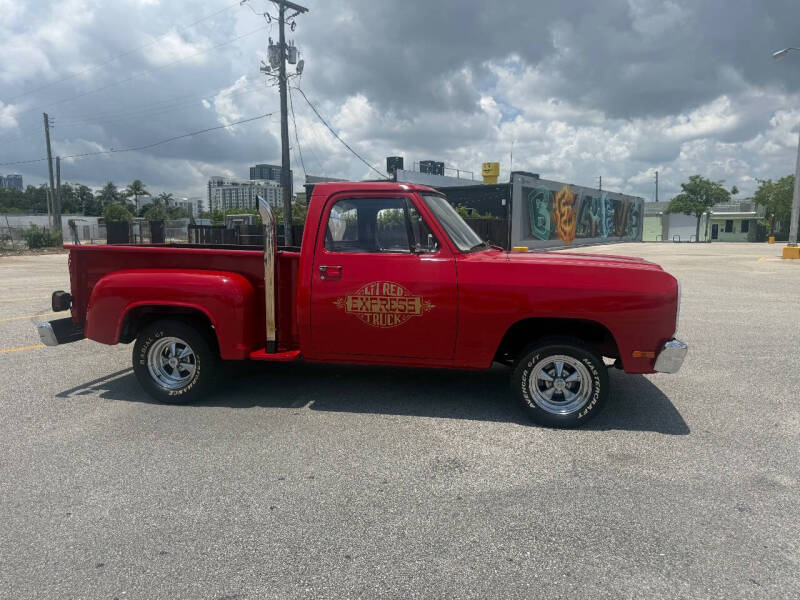 1982 Dodge Little express