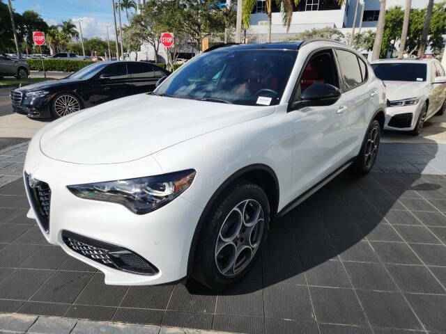 2024 Alfa Romeo Stelvio Sprint