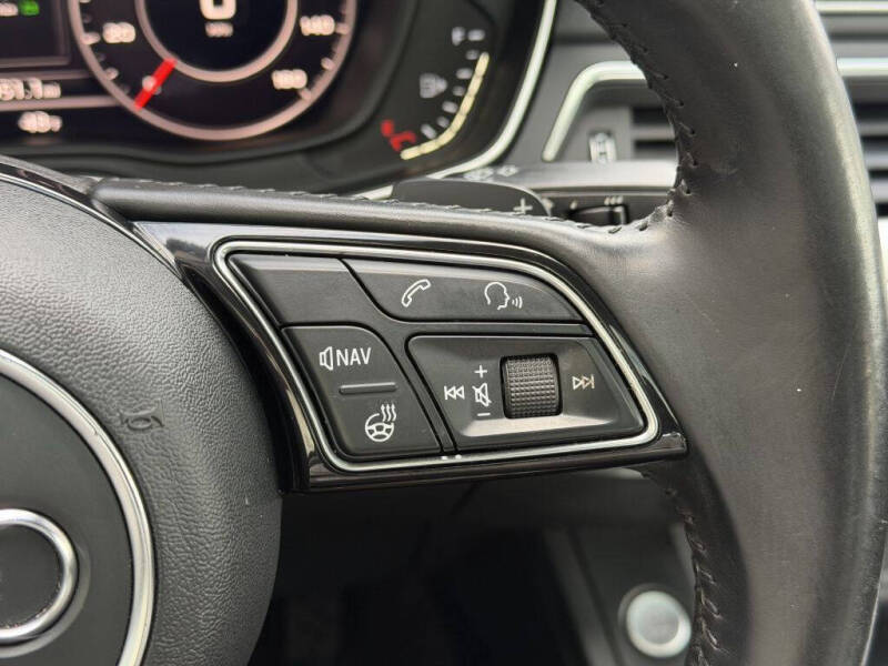 2017 Audi A4 2.0T quattro Premium Plus