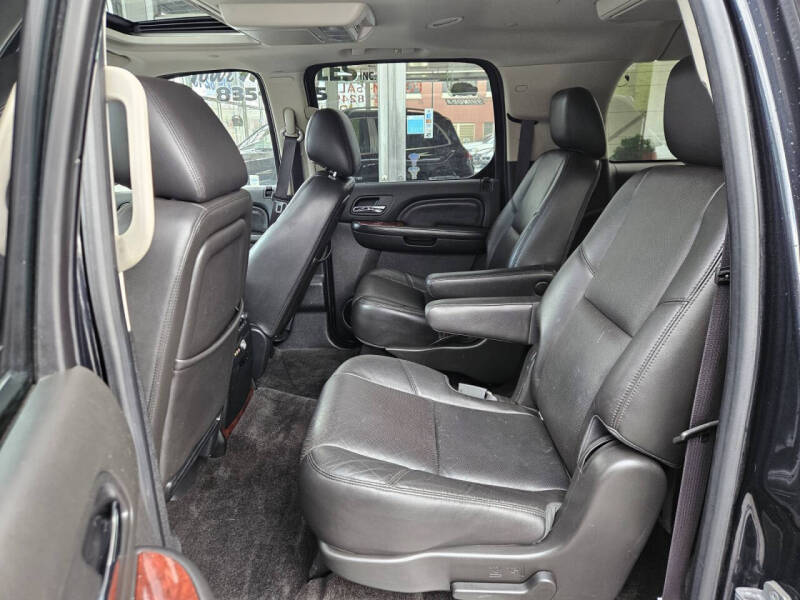 2013 Cadillac Escalade ESV Luxury