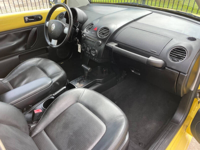 2009 Volkswagen New Beetle