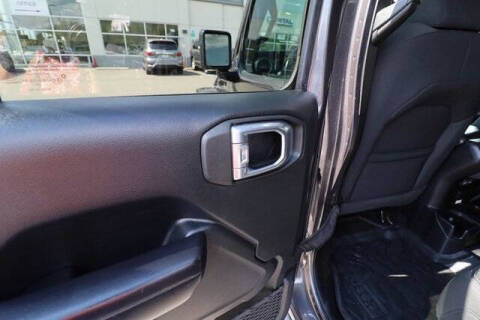 2021 Jeep Gladiator Sport