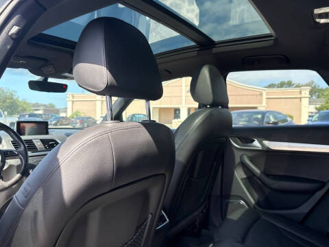 2016 Audi Q3 2.0T quattro Prestige