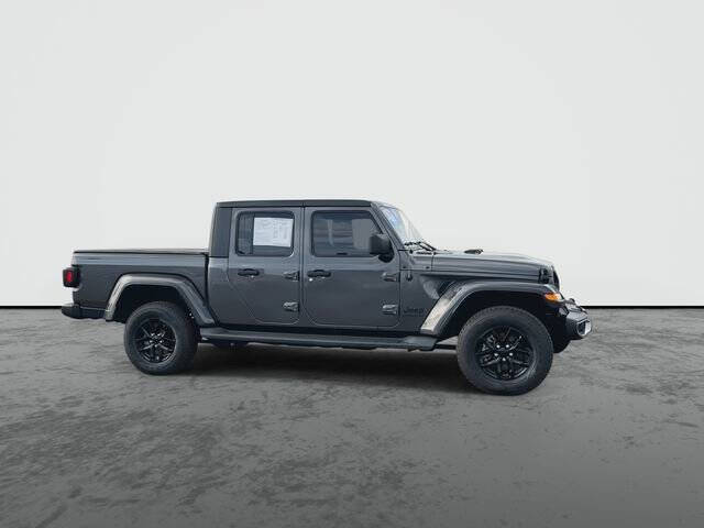 Used 2021 Jeep Gladiator Sport S with VIN 1C6JJTAG8ML609573 for sale in Council Bluffs, IA