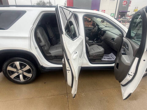2021 Chevrolet Traverse LT Leather