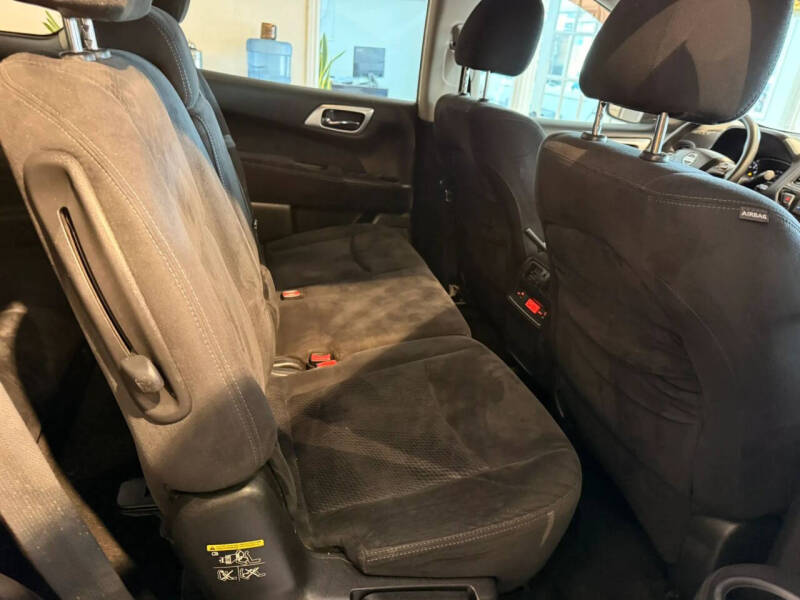 2013 Nissan Pathfinder