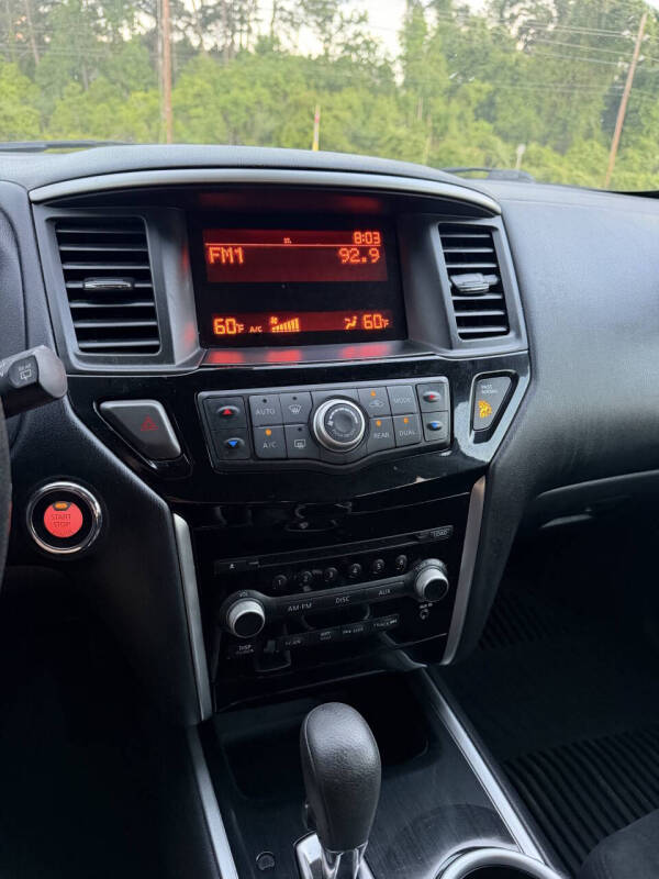2016 Nissan Pathfinder Platinum