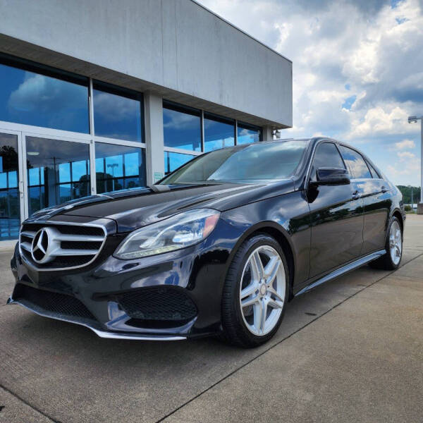 2014 Mercedes-Benz E-Class E350 Luxury photo 2