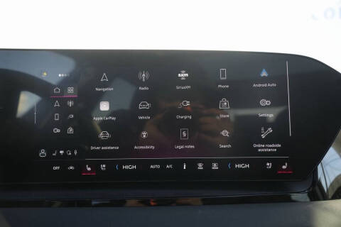 2025 Audi Q6 e-tron quattro Premium Plus