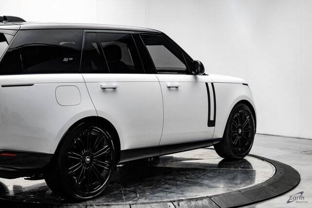 2024 Land Rover Range Rover P400 SE