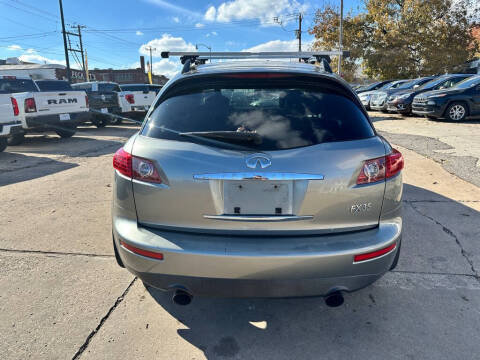 2003 Infiniti FX35