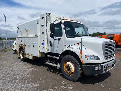 2010 Freightliner M2 112