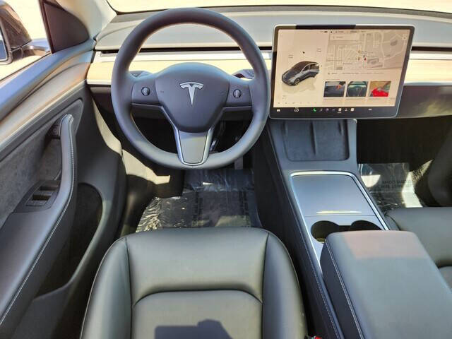 2024 Tesla Model Y 11