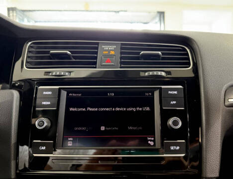 2018 Volkswagen Golf GTI S