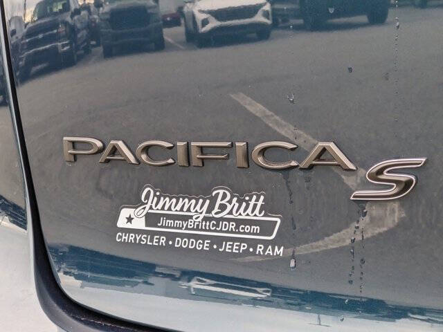 2024 Chrysler Pacifica Limited