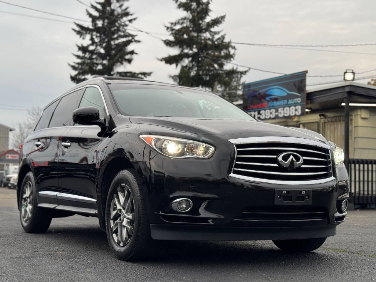 2013 INFINITI JX35 for sale at Advanced Premier Auto Portland in Portland, OR