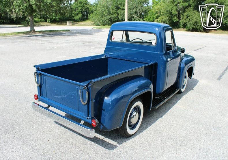 1953 Ford F-100