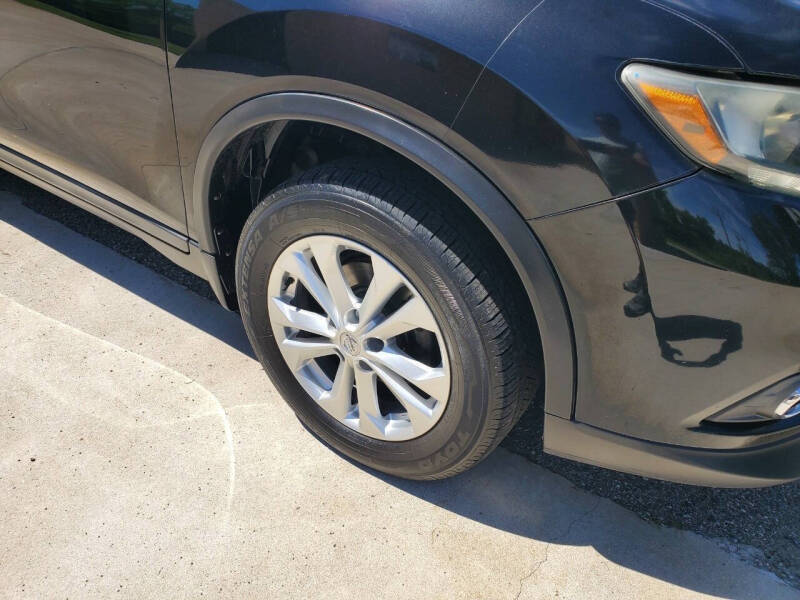 2016 Nissan Rogue SV