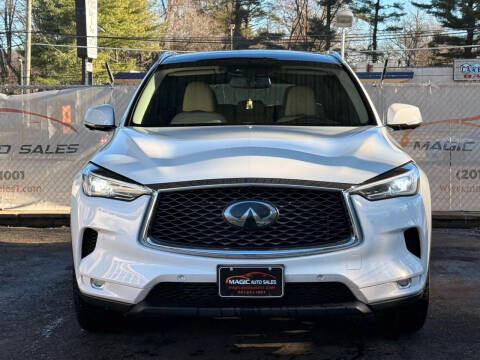 2019 Infiniti QX50 Essential