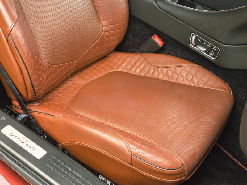 2014 Aston Martin Vanquish