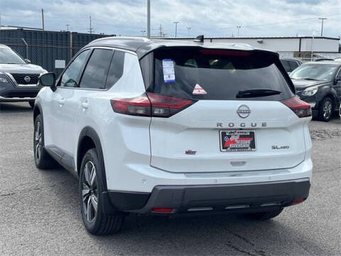 2025 Nissan Rogue SL