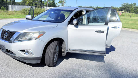 2013 Nissan Pathfinder Platinum